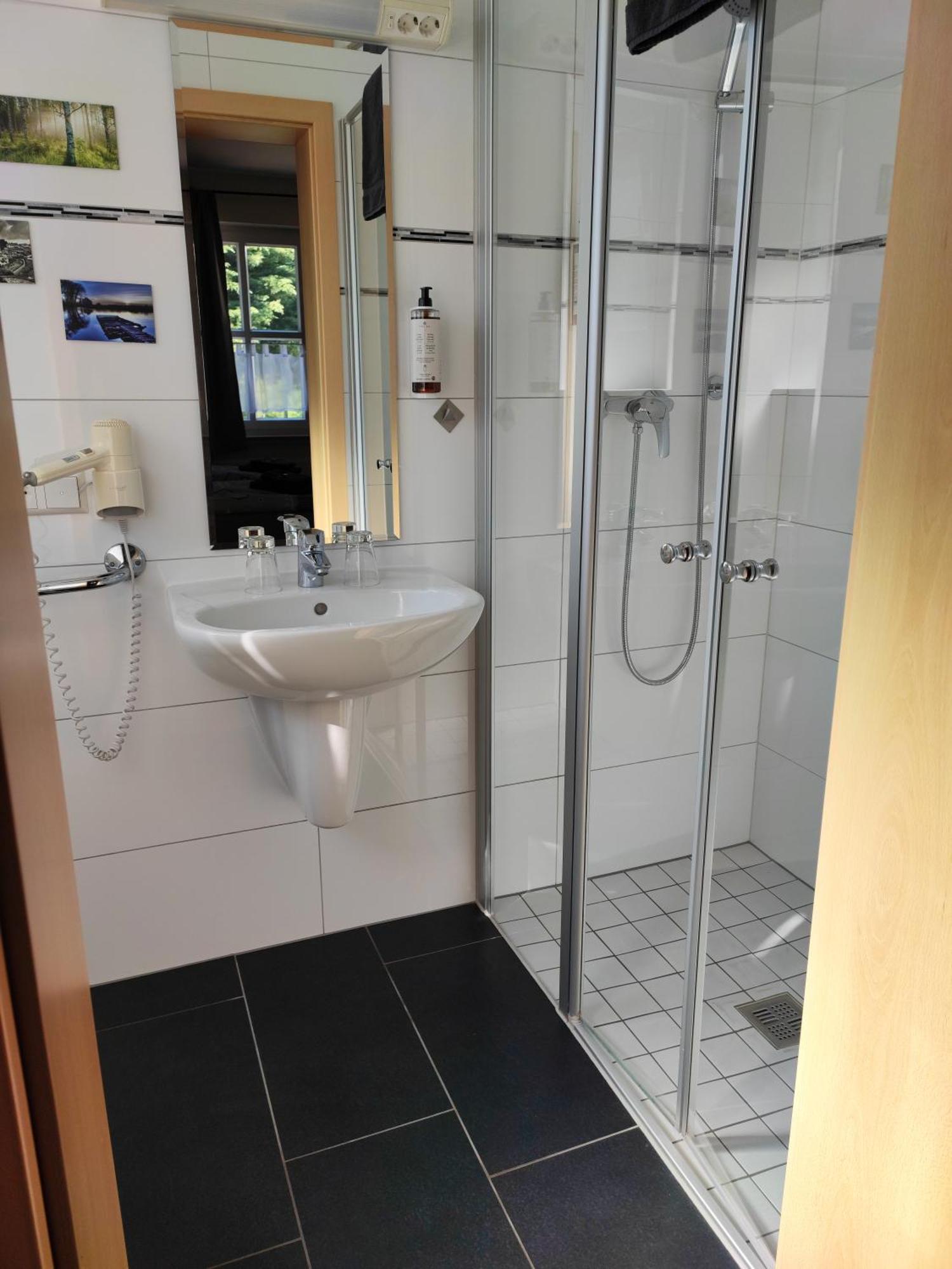 Landhotel Zur Altenburg Kalefeld Room photo